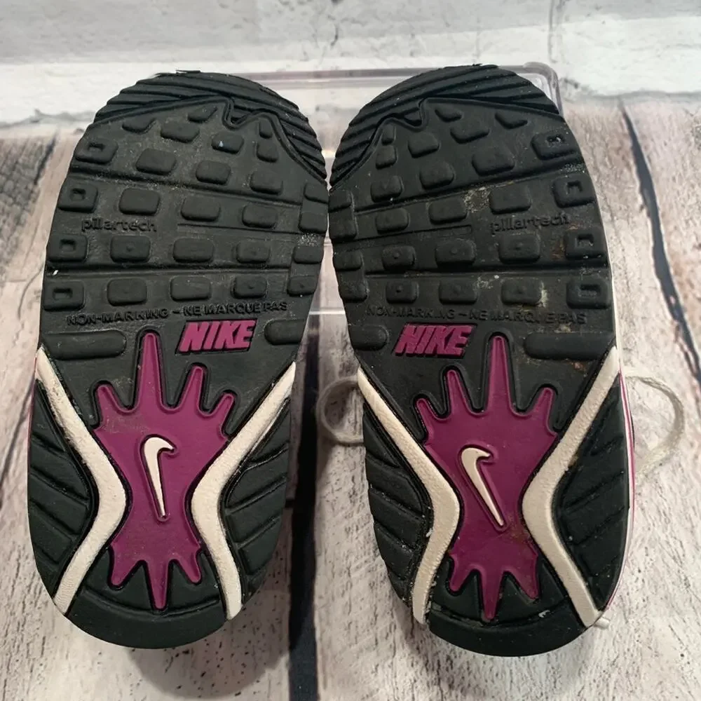 NIKE Toddler Lace Up Running Shoe 397281-016 / Black/Purple - Size: 6C